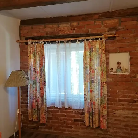 Pista Papa Tanyaja Guest house