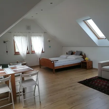 Penzion Pista Papa Tanyaja Balatongyörök